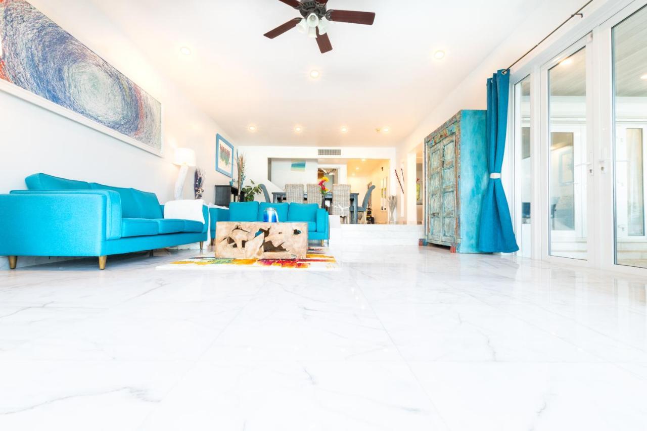 Caprice 9 - Oceanfront Villa - Gated Community With Pool Nassau Exterior photo